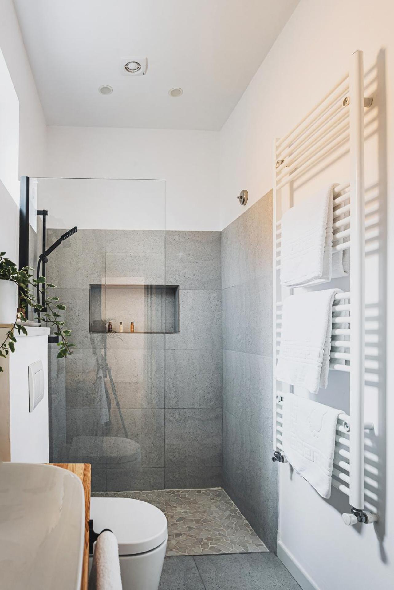 Voya Nordic Apartment-A Luxury Oasis In The Old Town Braşov Eksteriør billede